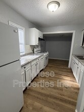 2213 E Adams St in Springfield, IL - Building Photo - Building Photo