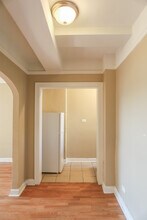930 W Eastwood Ave, Unit #701 in Chicago, IL - Building Photo - Building Photo