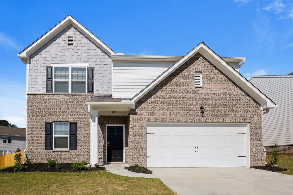 3934 Kendrick Cir in Loganville, GA - Building Photo