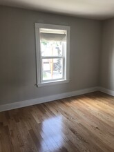 12 Lincoln Rd in Newton, MA - Building Photo - Building Photo