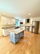 118 Linden Ridge Rd in Amherst, MA - Building Photo - Building Photo