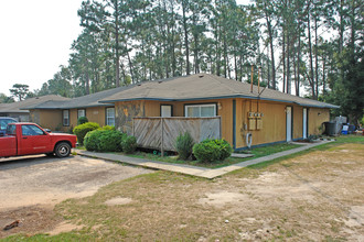 320 Crow Rd in Pensacola, FL - Building Photo - Building Photo