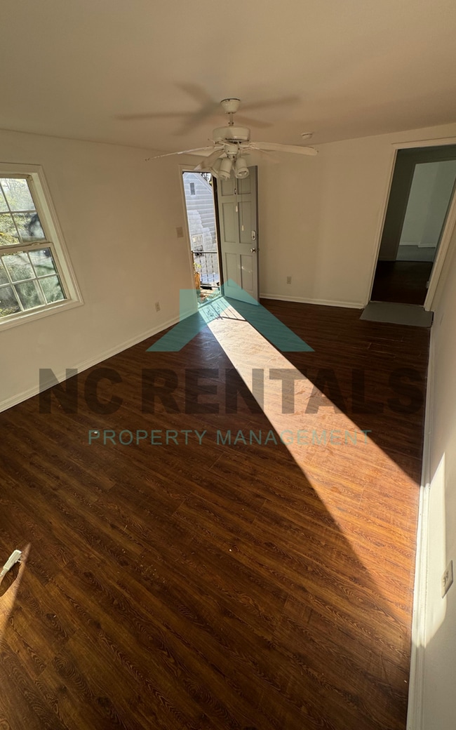 613 Quarry St in Raleigh, NC - Foto de edificio - Building Photo