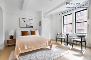 244 W 72nd St in New York, NY - Building Photo