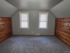 1536 Hollywood St in Dearborn, MI - Building Photo - Building Photo
