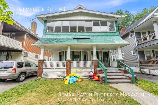 property at 913 Helmsdale Rd