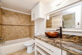 6000 Inwood Dr in Houston, TX - Building Photo - Building Photo