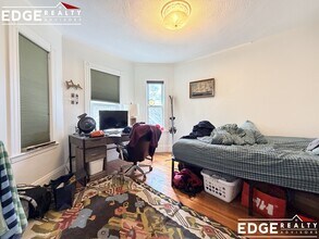 33 Hancock St in Cambridge, MA - Building Photo - Building Photo