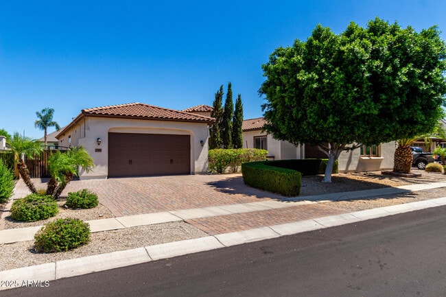property at 7556 W Crystal Rd
