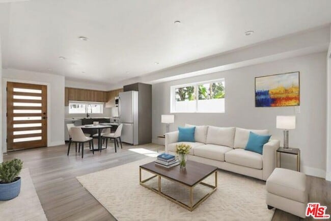 714 W 41st Pl in Los Angeles, CA - Building Photo - Building Photo