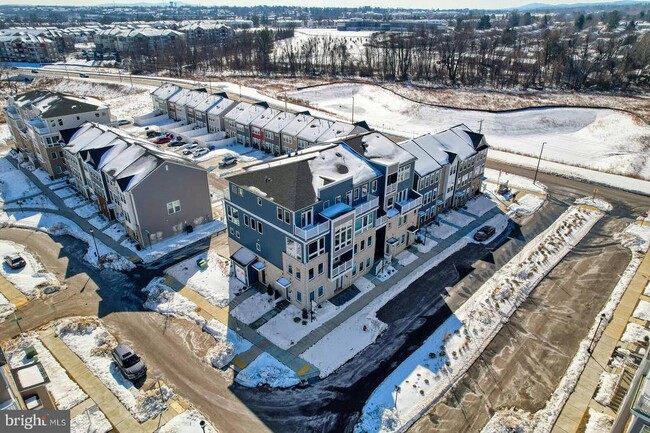 710 Iron Frg Rd in Frederick, MD - Building Photo - Building Photo