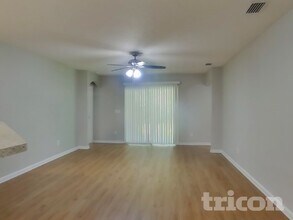 78611 Rock Ct in Yulee, FL - Building Photo - Building Photo