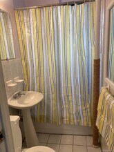 21-67-67 33rd St in Queens, NY - Building Photo - Building Photo