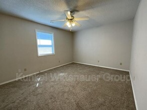 932 Evan Dr in O'Fallon, IL - Building Photo - Building Photo