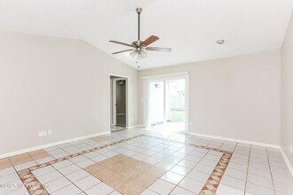 1791 Coventry Ct in Middleburg, FL - Building Photo - Building Photo