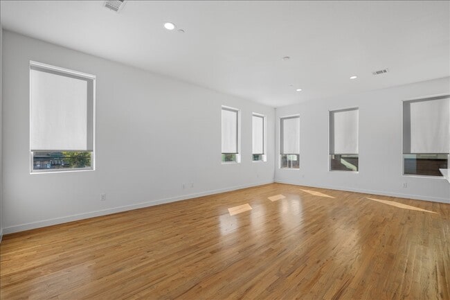 property at 1715 Bennett Ave