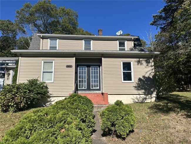 property at 2465 Hartford Ave