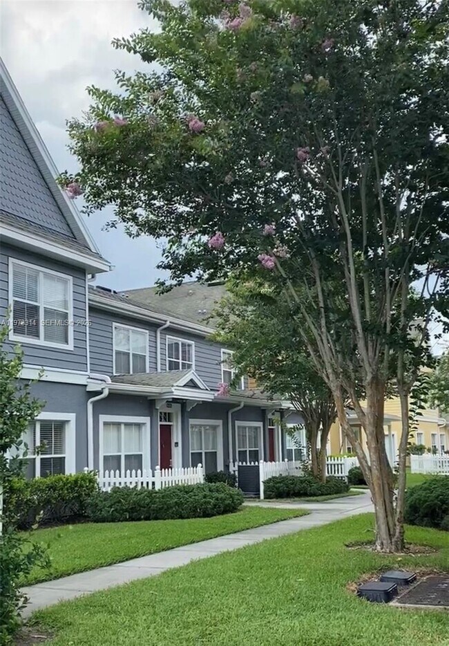 4601 Yellowgold Rd W in Kissimmee, FL - Building Photo - Building Photo