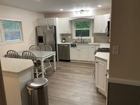 2709 W Beckett Dr, Unit Derek Reid 26-27 in Muncie, IN - Building Photo