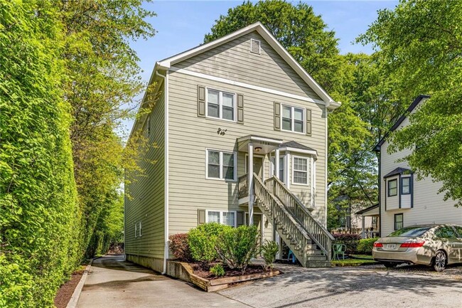 property at 1738 Taylor St NW