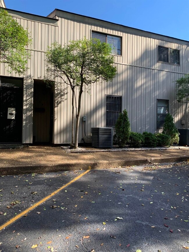 property at 154 N Auburndale St