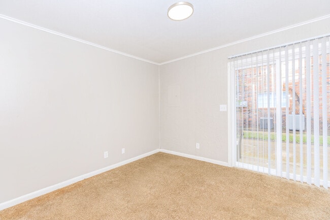 The Reserve in Columbus, MS - Foto de edificio - Building Photo