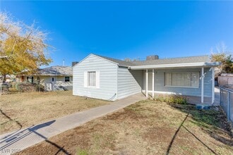 407 Republic St in Henderson, NV - Building Photo - Building Photo