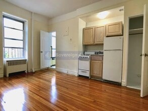 936 West End Ave in New York, NY - Building Photo - Building Photo