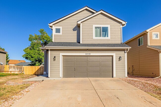 2031 Hibbard Ln in Fountain, CO - Building Photo - Building Photo