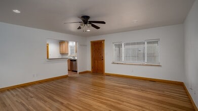 524A Juniper Dr in Santa Fe, NM - Building Photo - Building Photo