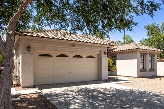 1246 E Benrich Dr in Gilbert, AZ - Building Photo - Building Photo