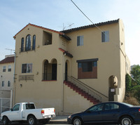 192 S Mountain View Ave in Los Angeles, CA - Foto de edificio - Building Photo