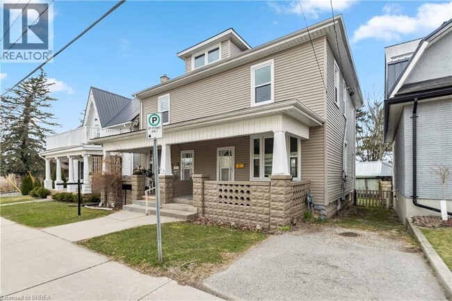 property at 29 London St E