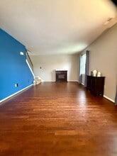 26 Fostertown Ln in Harrison Township, NJ - Building Photo - Building Photo