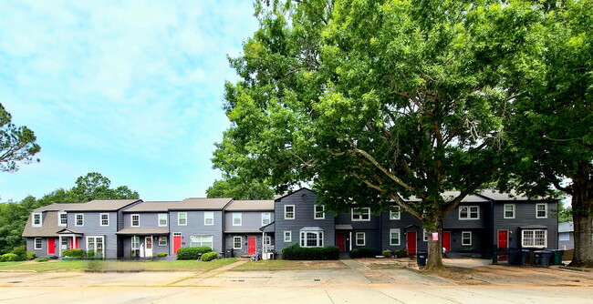 property at 1043 Morningside Dr