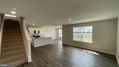 192 Hamstead Dr in Stephens City, VA - Building Photo - Building Photo