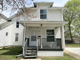 1701 E Ganson St in Jackson, MI - Building Photo