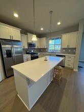 206 S 88th Dr in Ridgefield, WA - Foto de edificio - Building Photo