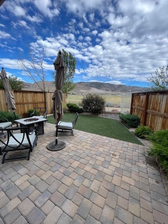 1940 Dark Horse Rd in Reno, NV - Building Photo