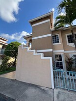 6445 SW 130th Pl in Miami, FL - Building Photo