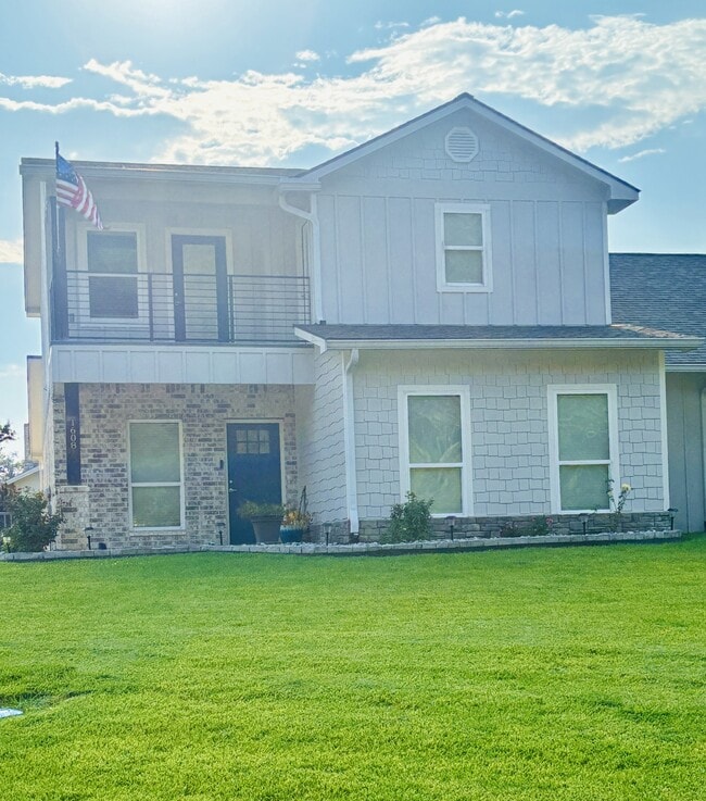 1608 Champions Dr in Lufkin, TX - Building Photo - Building Photo