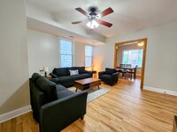 3811 Hayward Ave photo'