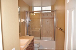 1713 Goodman Ave in Redondo Beach, CA - Building Photo