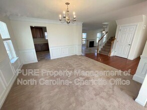 3223 Erwin Trace Dr in Charlotte, NC - Building Photo - Building Photo