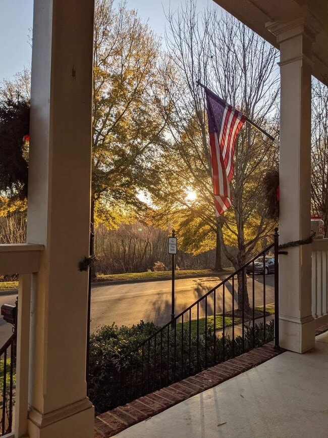 15526 Waterfront Dr in Huntersville, NC - Building Photo - Building Photo