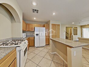7446 Celosia St in Las Vegas, NV - Building Photo - Building Photo