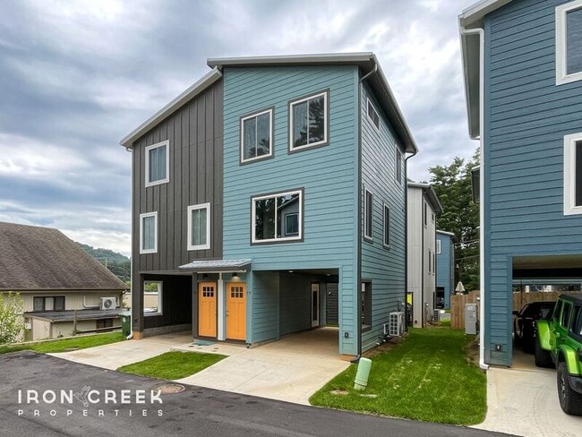 property at 77 E Cascade St