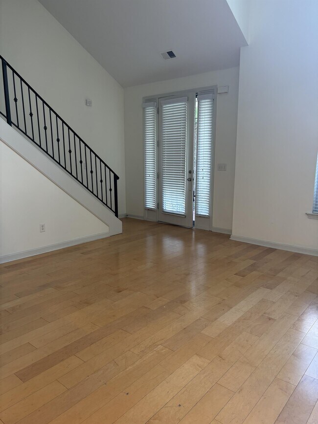 1371 Island Town Dr in Memphis, TN - Foto de edificio - Building Photo