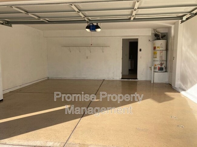 4504 Arbor Glen Way in Oceanside, CA - Building Photo - Building Photo