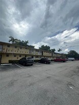20200 NE 29th Ct in Miami, FL - Building Photo